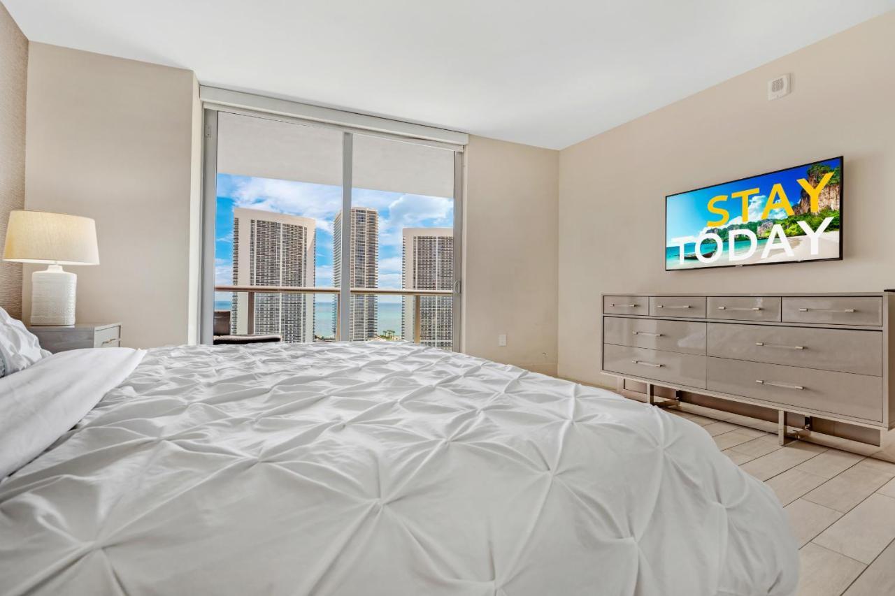 Resort-Style Living With Direct Ocean Views - 3Br Beauty Hallandale Beach Esterno foto