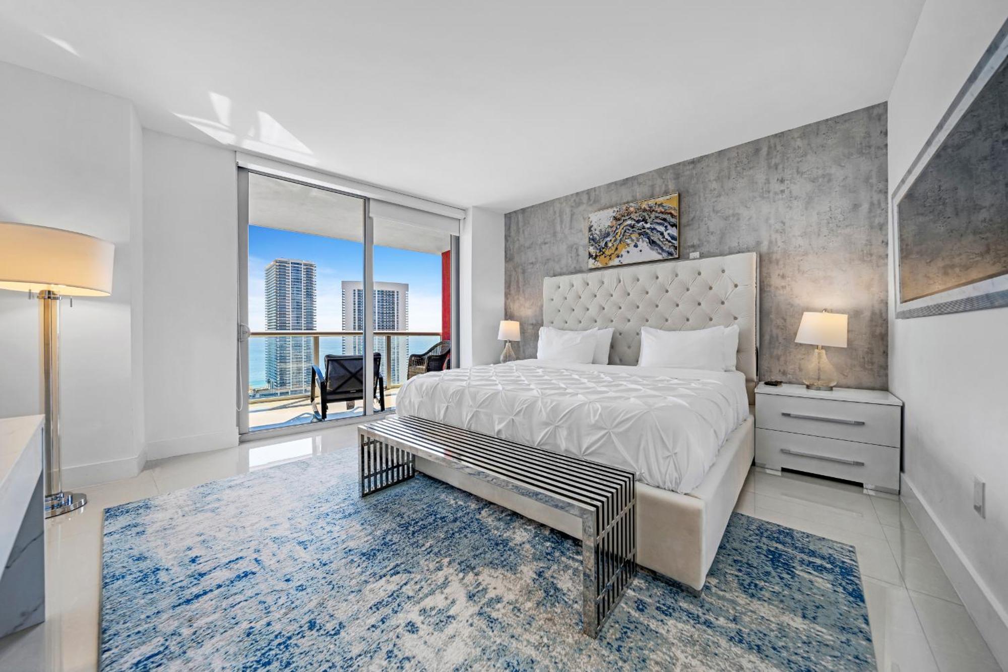Resort-Style Living With Direct Ocean Views - 3Br Beauty Hallandale Beach Esterno foto