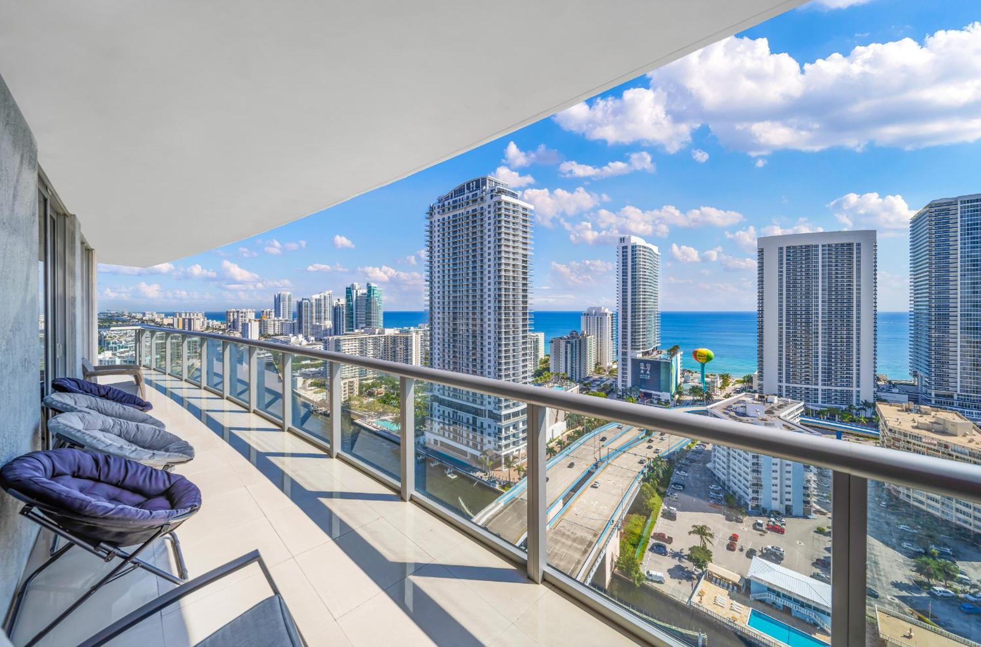 Resort-Style Living With Direct Ocean Views - 3Br Beauty Hallandale Beach Esterno foto