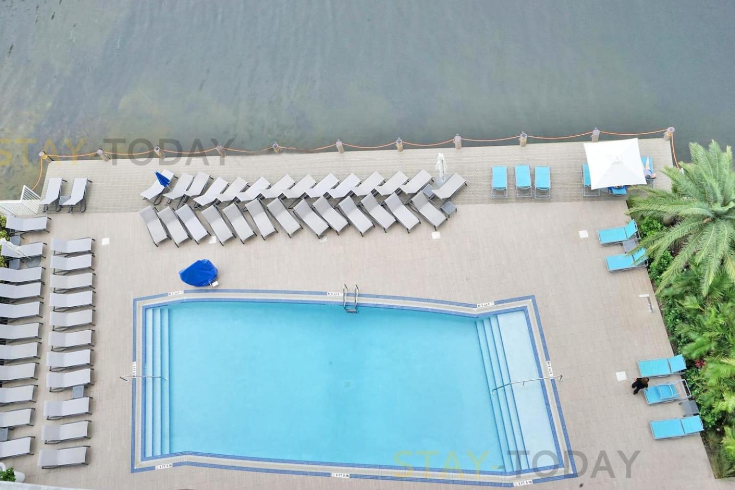Resort-Style Living With Direct Ocean Views - 3Br Beauty Hallandale Beach Esterno foto