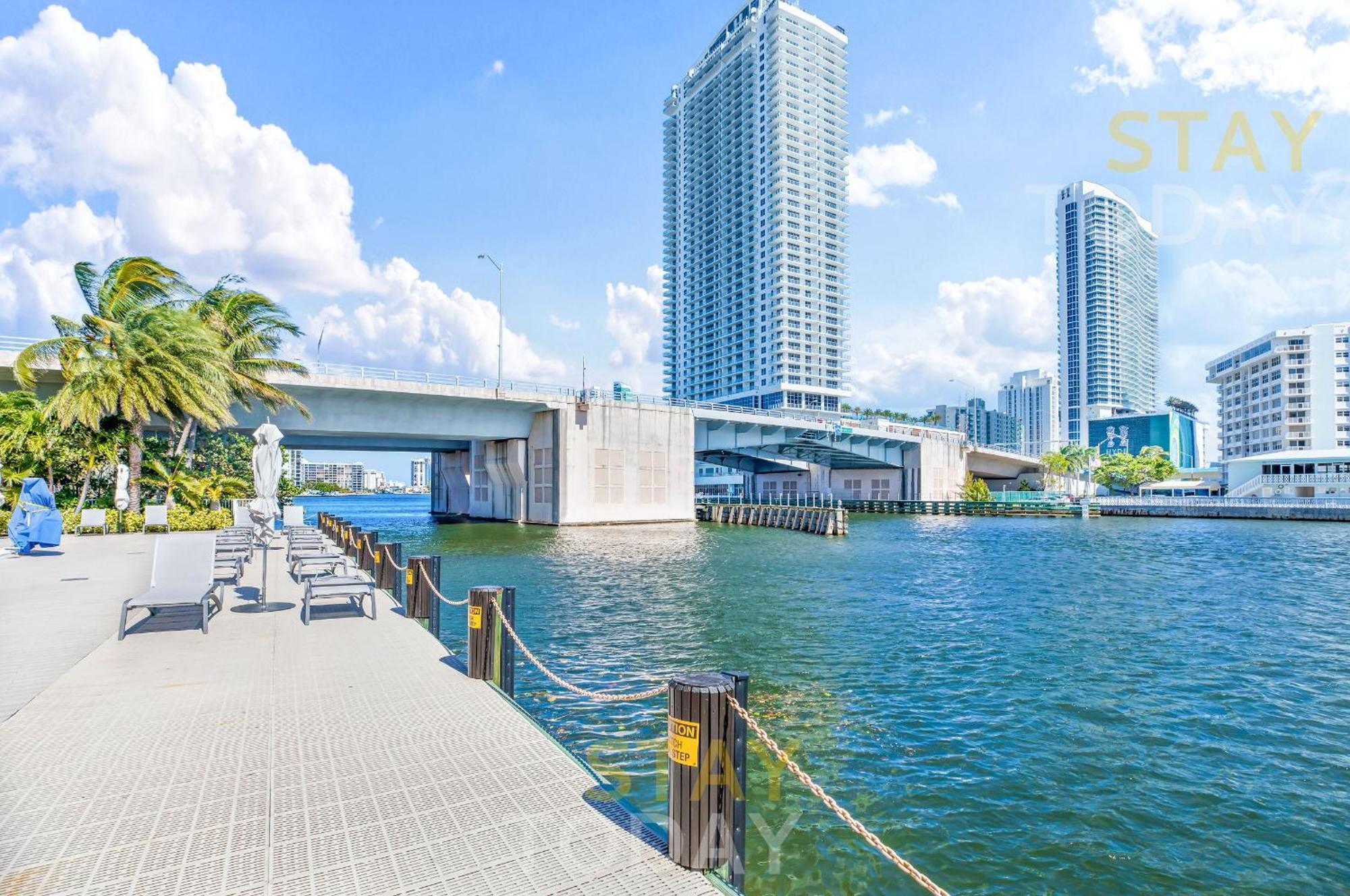 Resort-Style Living With Direct Ocean Views - 3Br Beauty Hallandale Beach Esterno foto